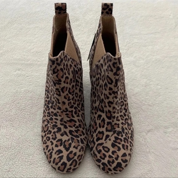 (NWT) TOMS Kelsey Wedge Leopard Print Bootie - Picture 10 of 12
